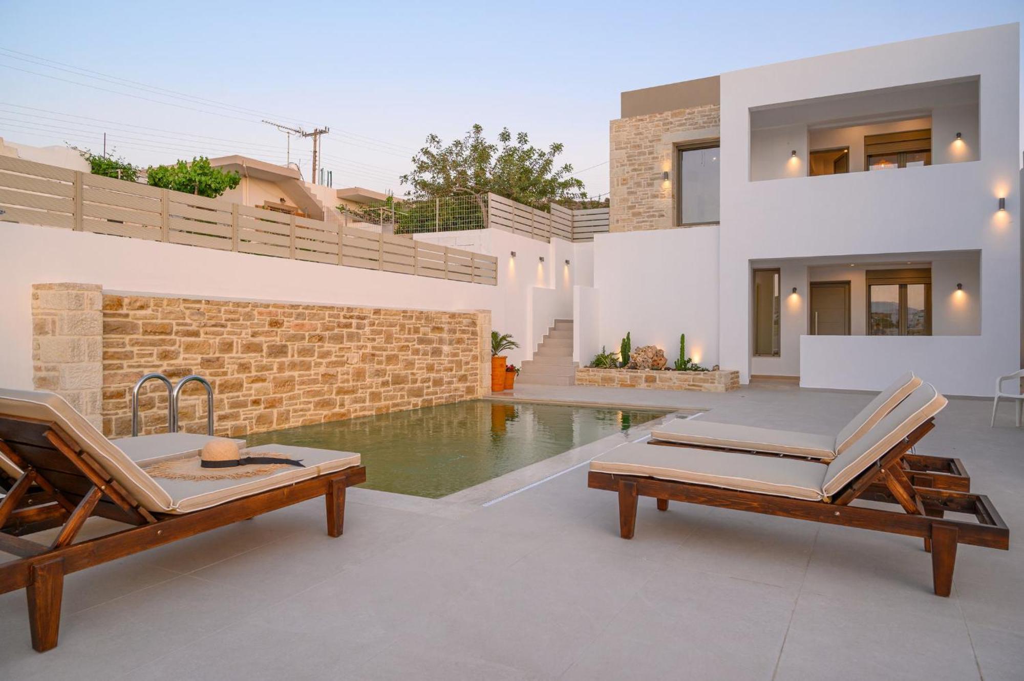 Ammokrinos Luxury Homes,150M From The Beach Kalamaki  Exterior photo