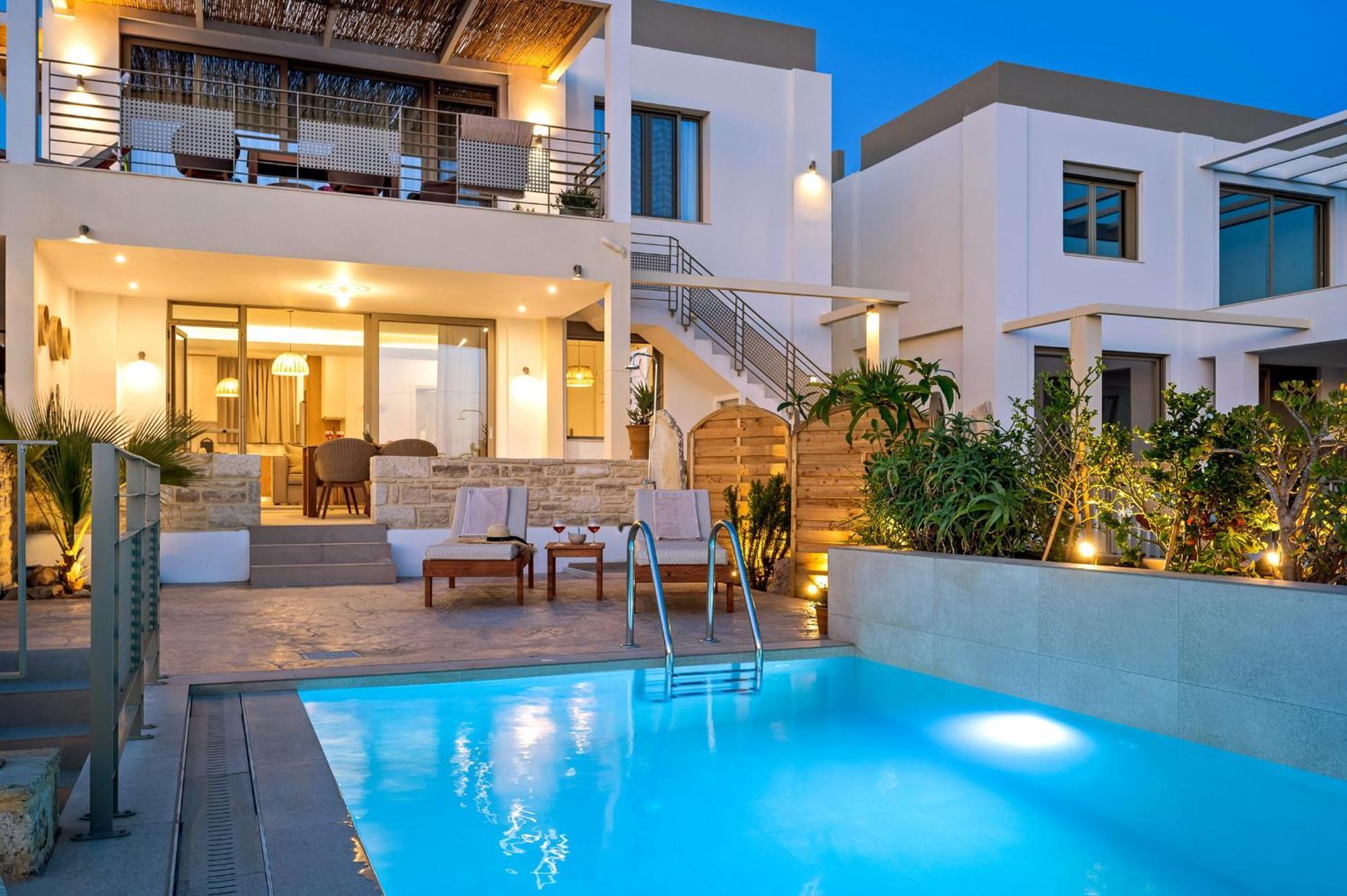 Ammokrinos Luxury Homes,150M From The Beach Kalamaki  Exterior photo