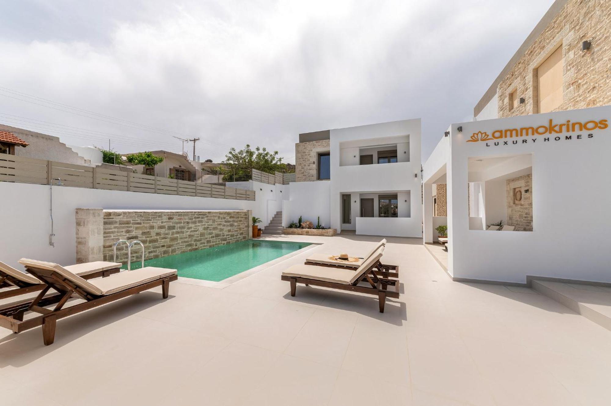 Ammokrinos Luxury Homes,150M From The Beach Kalamaki  Exterior photo