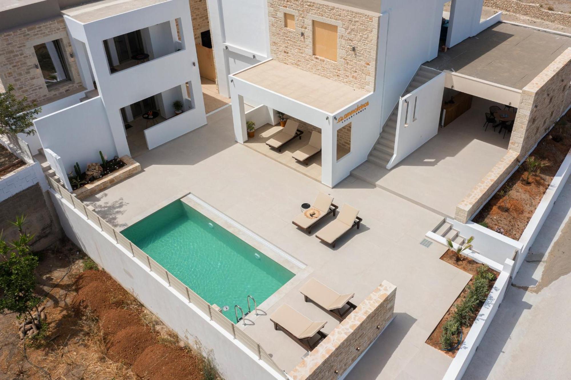Ammokrinos Luxury Homes,150M From The Beach Kalamaki  Exterior photo