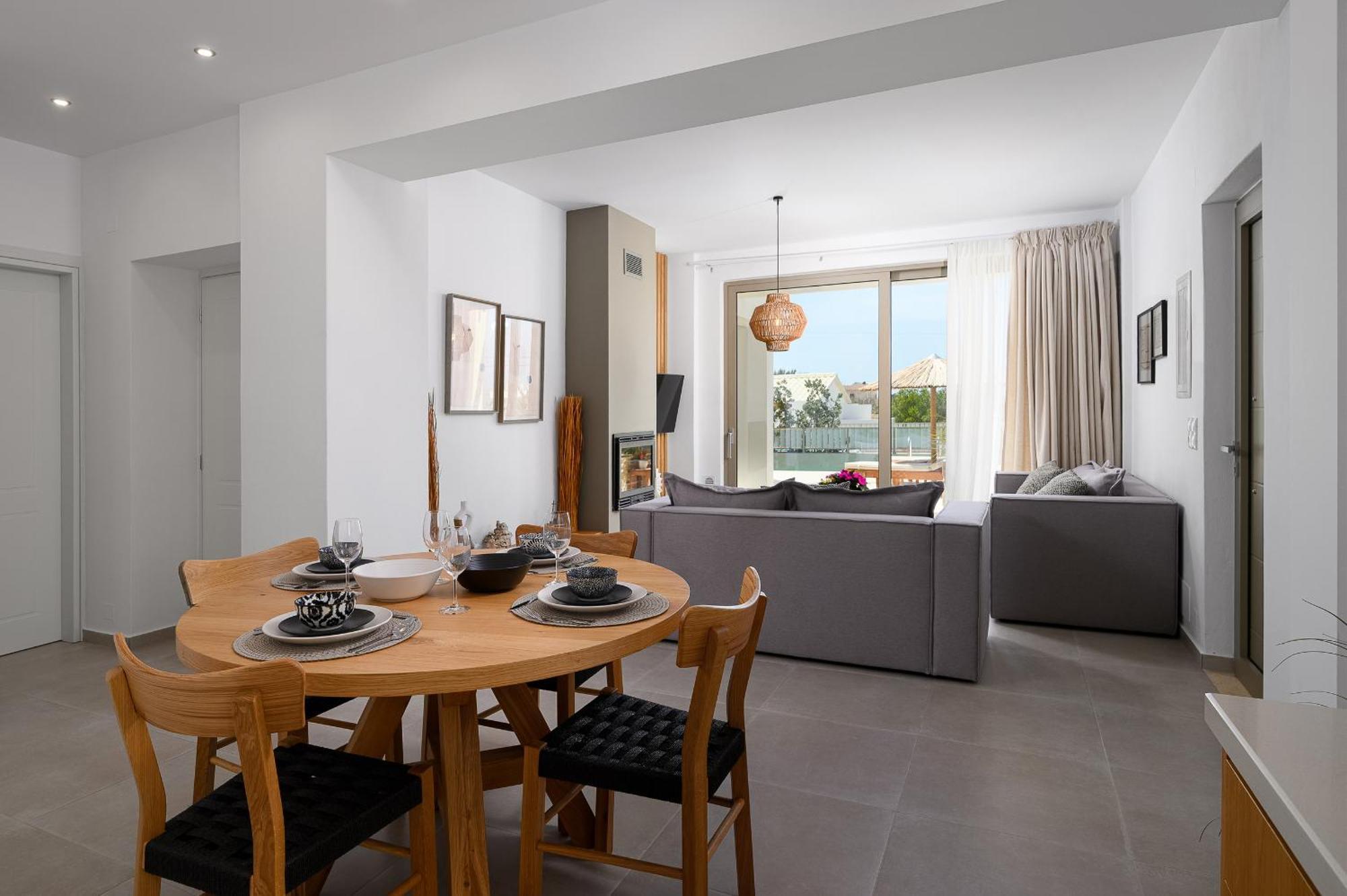 Ammokrinos Luxury Homes,150M From The Beach Kalamaki  Exterior photo